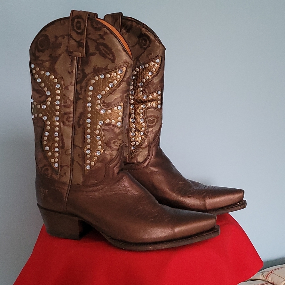 Boots